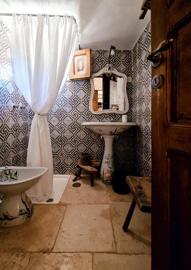Residenza Fenicia Bed & Breakfast Locorotondo Eksteriør bilde
